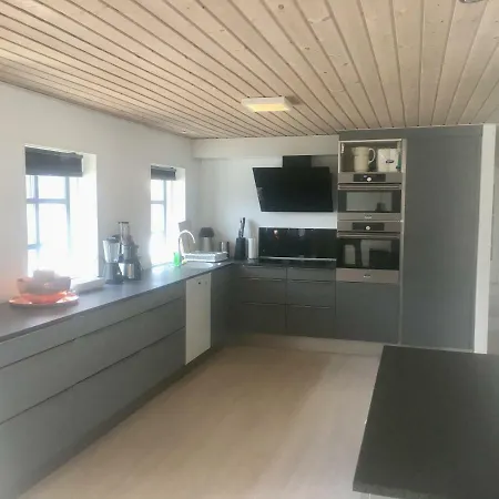 7 Bedrooms Horse Farm Near Skagen